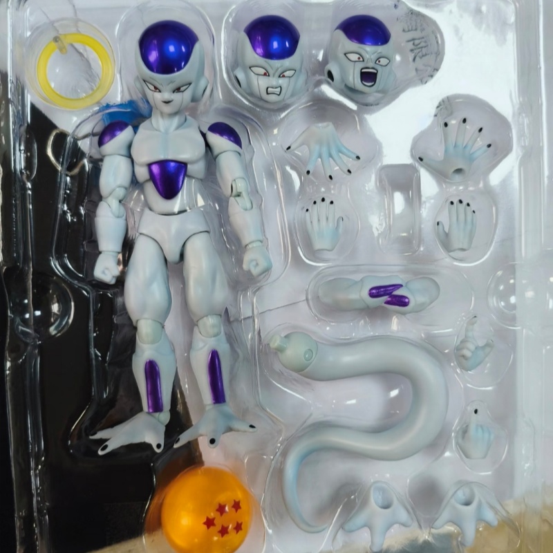 Bandai S.H.Figuarts SHF Dragon - огляд і ціна Model Kit Frieza