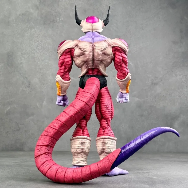 35.5cm Dragon Ball Z Frieza An - огляд і ціна Model Kit Frieza