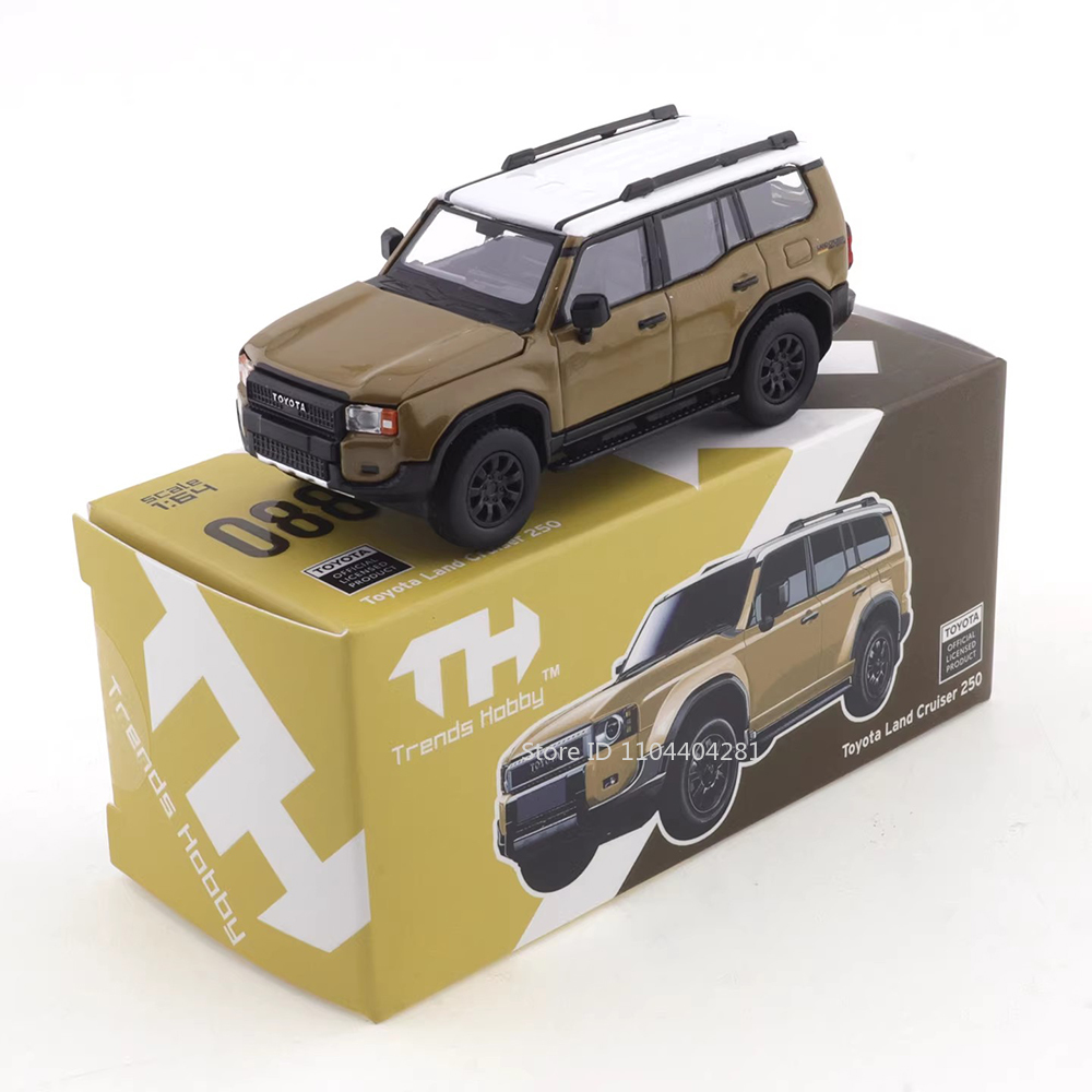 1:64 Toyota Land Cruiser 250 P - огляд і ціна Model Kit Porsche 911