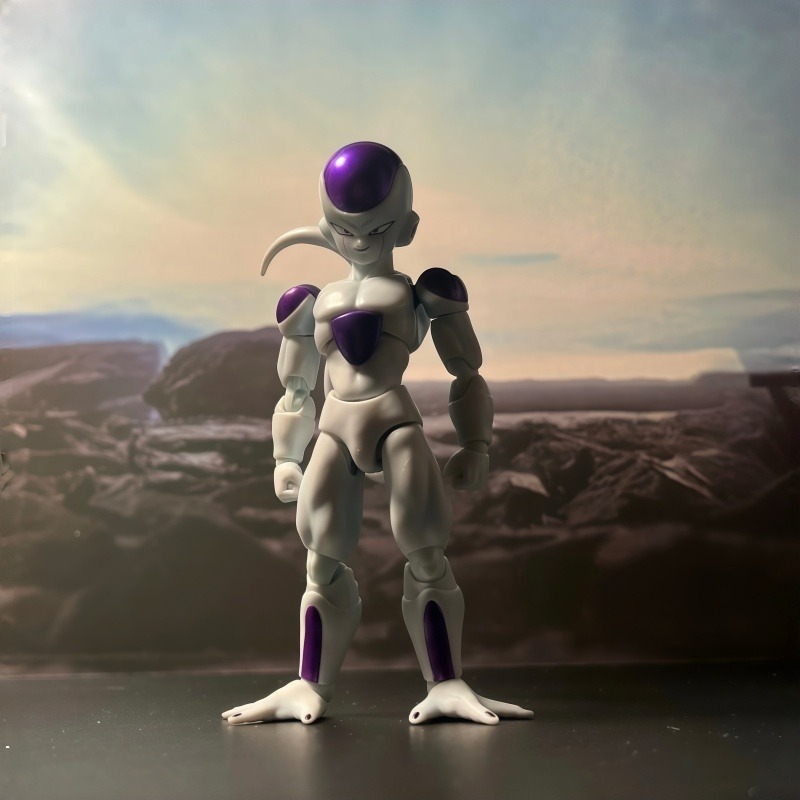 Original Bandai S.H.Figuarts D - огляд і ціна Model Kit Frieza